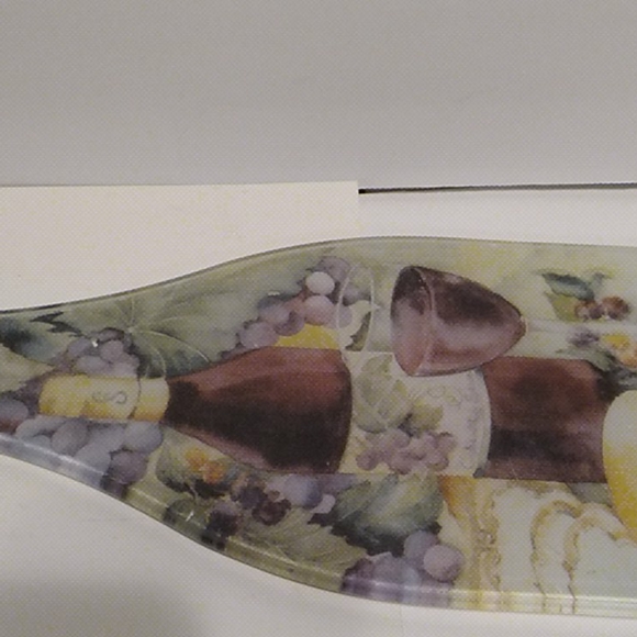 Wine Bottle Dessert Plate and Knife - Picture 5 of 13